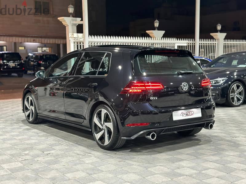 Volkswagen Golf 2017 9