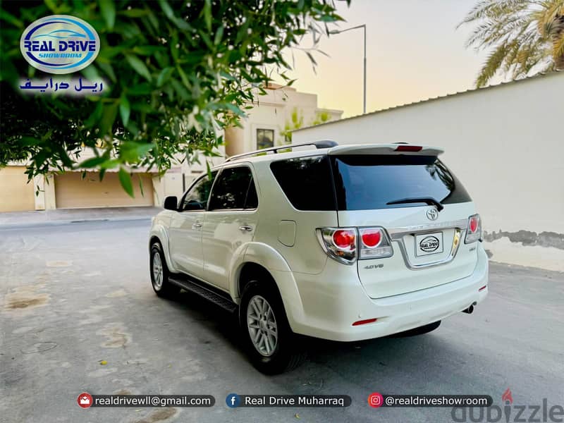 TOYOTA FORTUNER V6 Model : 2015 Engine: 4.0L 4WD V6 4