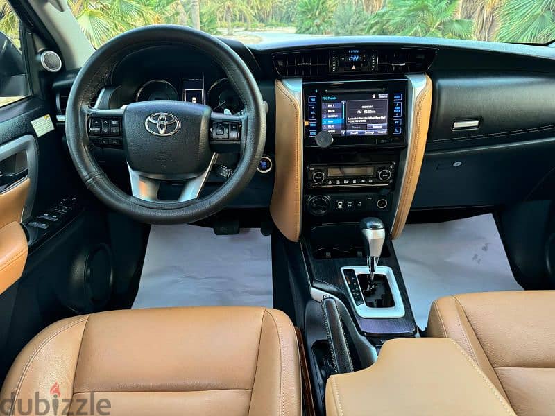 Toyota Fortuner 2017 V6 6