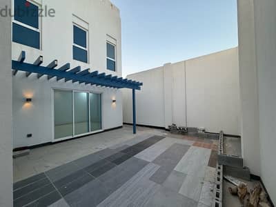 5 bedrooms villa with electricity at Diyar bd 600 call33276605