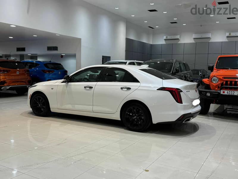 Cadillac CT4 2020 white 5