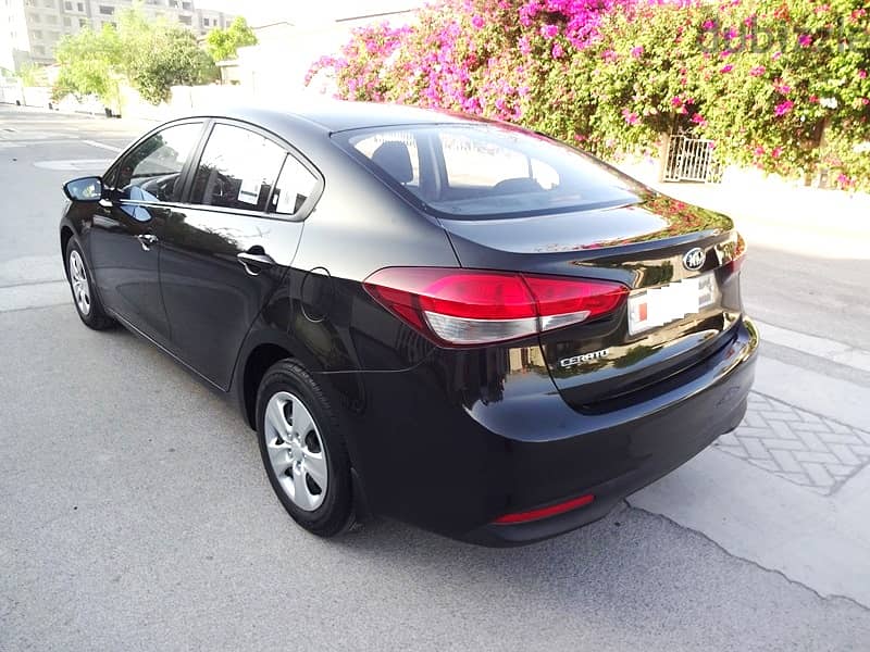 Kia Cerato 2018 Standard 5