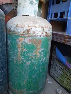 gas cylinder