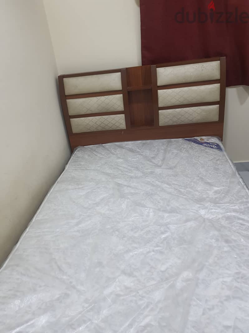 Double Bed With New Mattress With Good Condition(190x 120 CM) 1