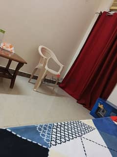 bed space available for a lady near Andalus signal 0