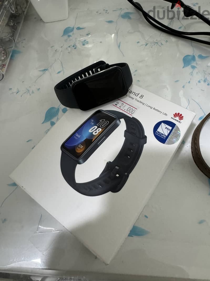 Brand new Huawei Band 8 watcg 1