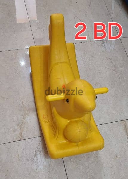 kid's rocking dolphin and bathtub for sell 0