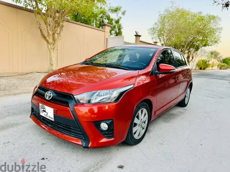 Toyota Yaris 2015 HatchBack 1.5L تويوتا ياريس 3