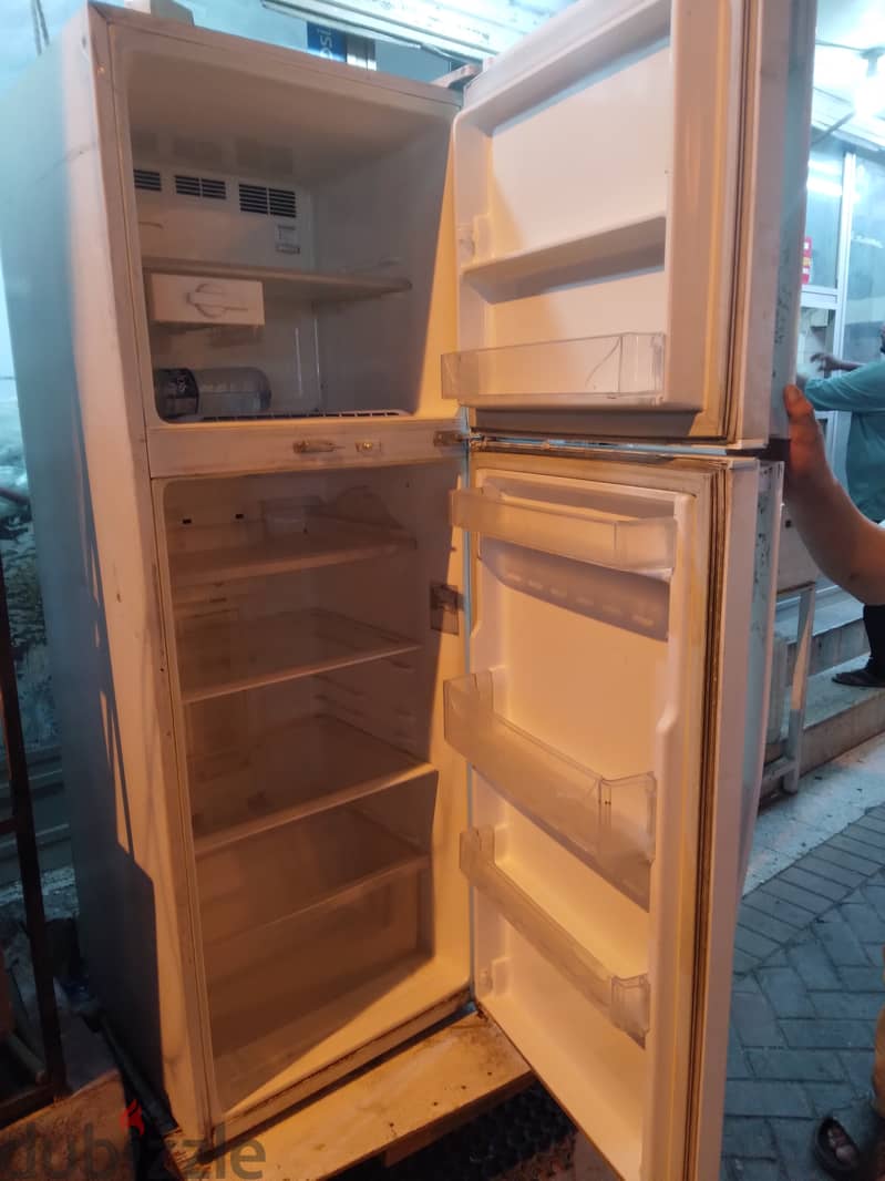 Large LG Fridge 5