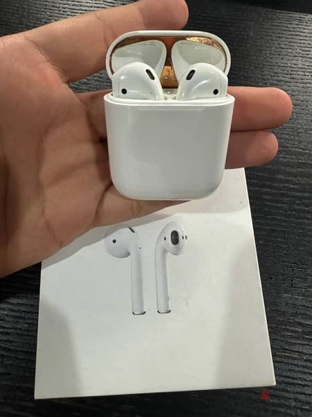 Apple Air Pods Original 2nd Generation  Perfect Condition 4