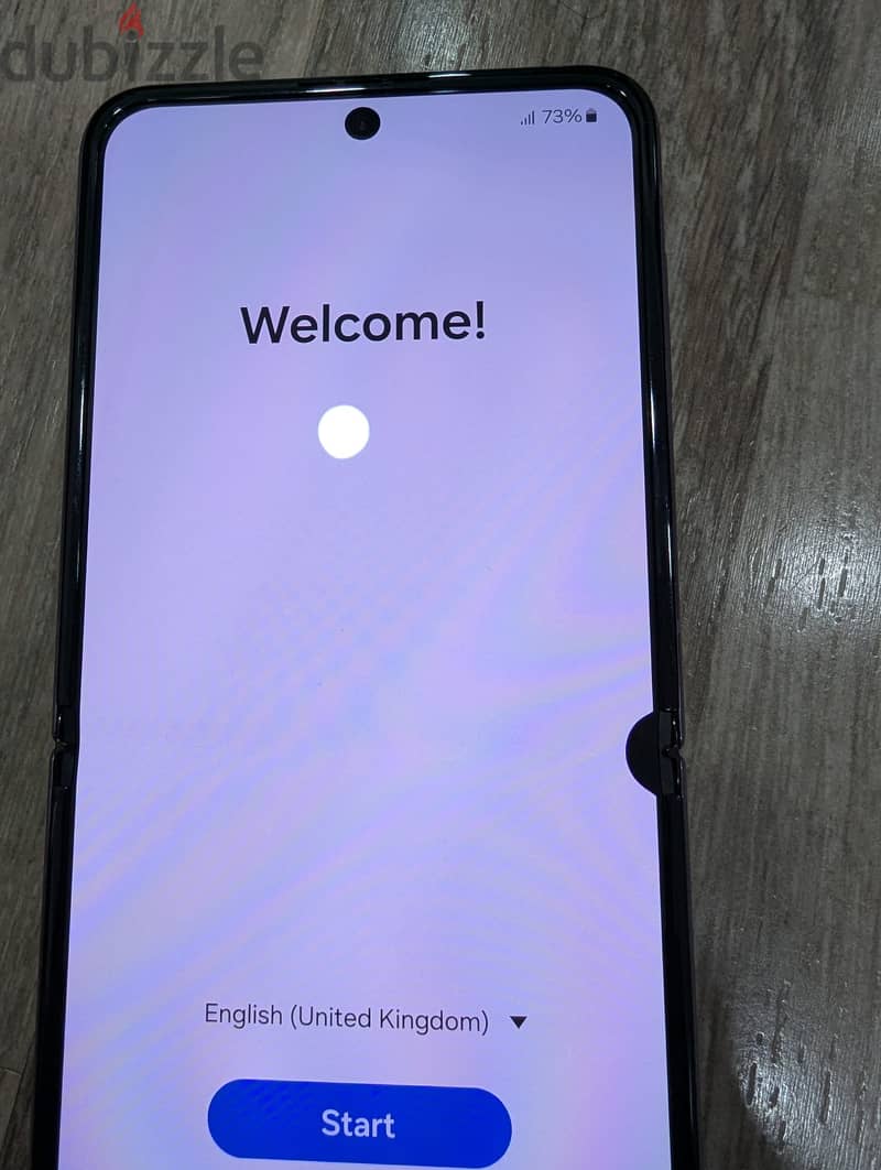 Samsung Z Flip 4 - Purple 3