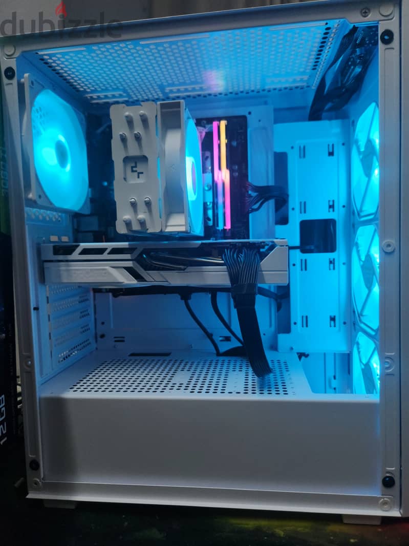 Gaming PC Ryzen 5 + RX6700xt 12GB 1