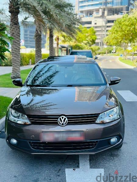 Volkswagen Jetta 2014 model. full option. very low mileage Driven 1