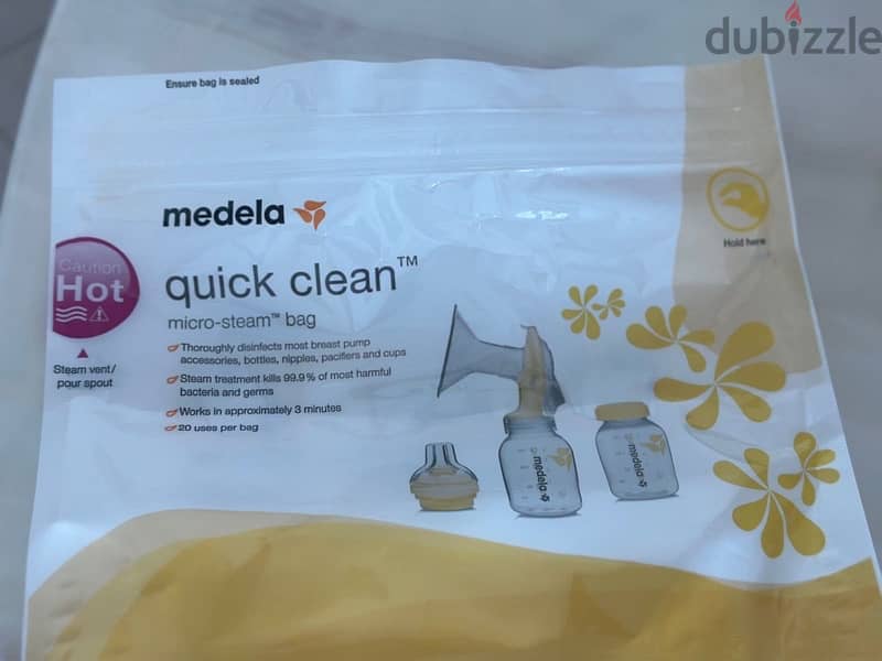 medela breast pump with accessories 6