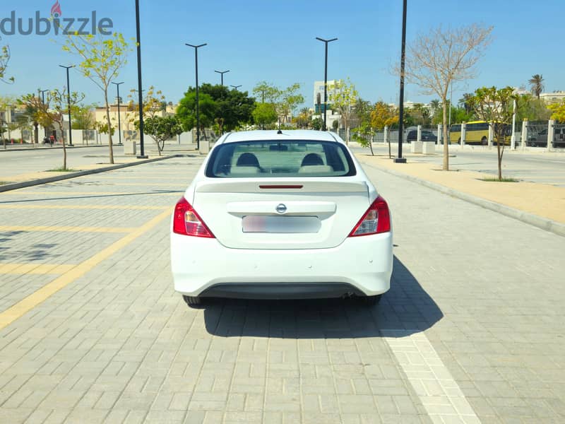 Nissan Sunny 2018 7