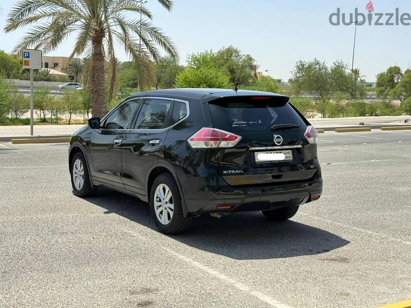 Nissan X-Trail 2015 black 5