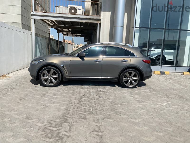 Infiniti FX50 2009 green 2