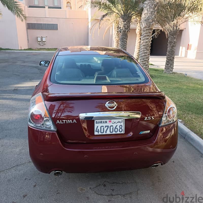 Nissan Altima 2012 9