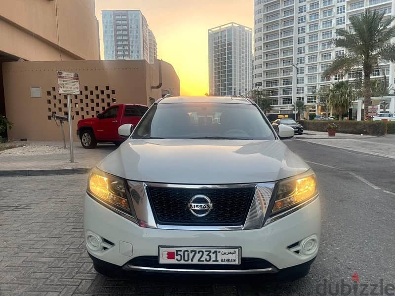 Nissan Pathfinder 2015 1