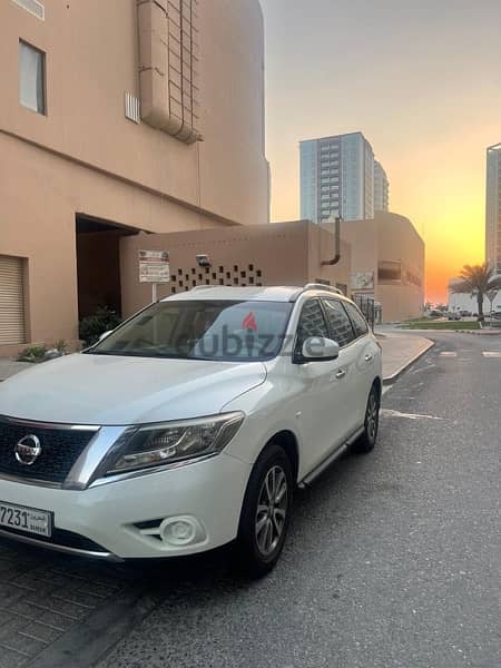 Nissan Pathfinder 2015 3