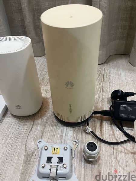 Huawi 5G all network with router 1