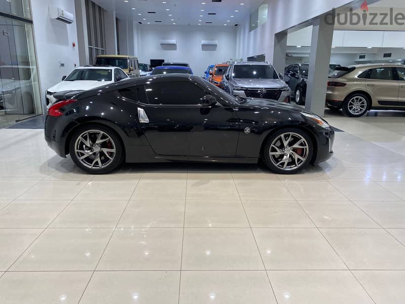 Nissan 370Z 2017 BLACK 2