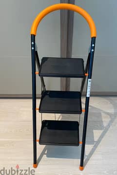 3 step ladder new 0