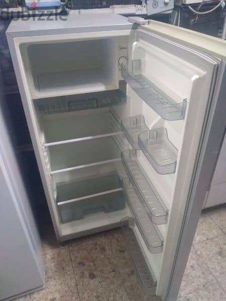 Refrigerator 1