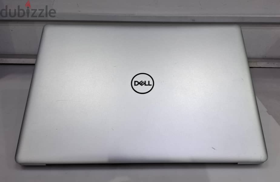 DELL i7 8th Generation Laptop 15.6" FHD Display 16 GB RAM 256GB M2 SSD 10