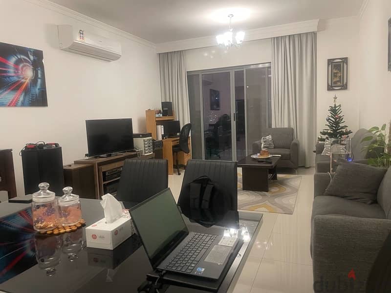 FULLY FURNISHED ROOM FOR RENT 2