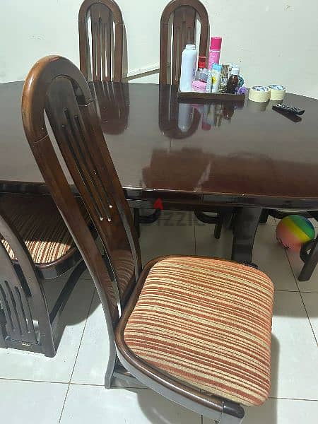 Dining Table and chairs 3