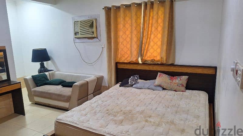 استوديو شامل الكهرباء للايجار 140 دينار for rent with ewa 140 bd 4