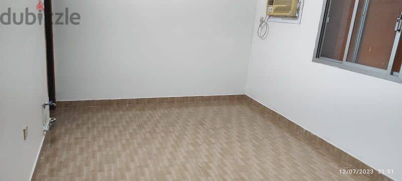 Flat Shearing one Room Attached bathroom AC wifi 2