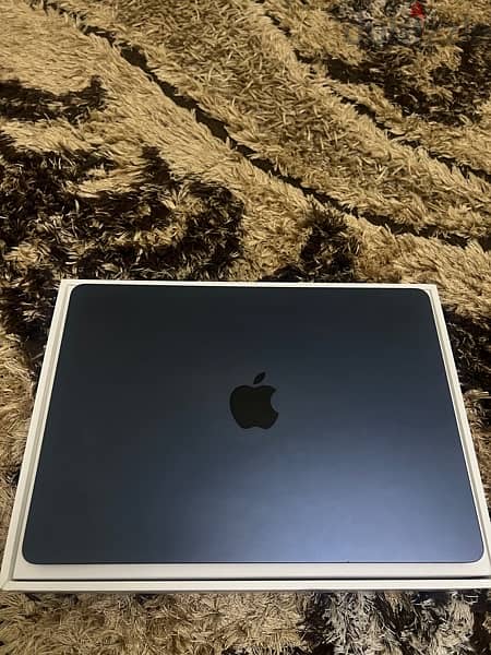 Apple MacBook Air m2 (2023) 2