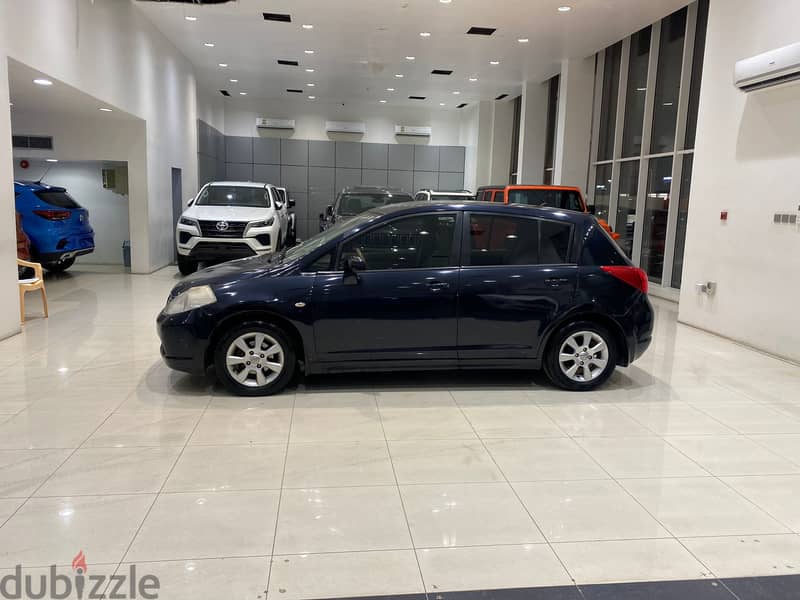 Nissan Tiida 2007 black 2