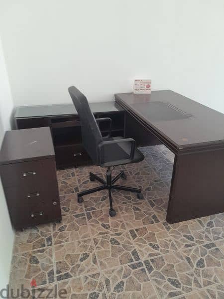 table and chair for sale new condition 0