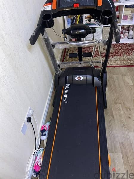 treadmill for sale good condition 3