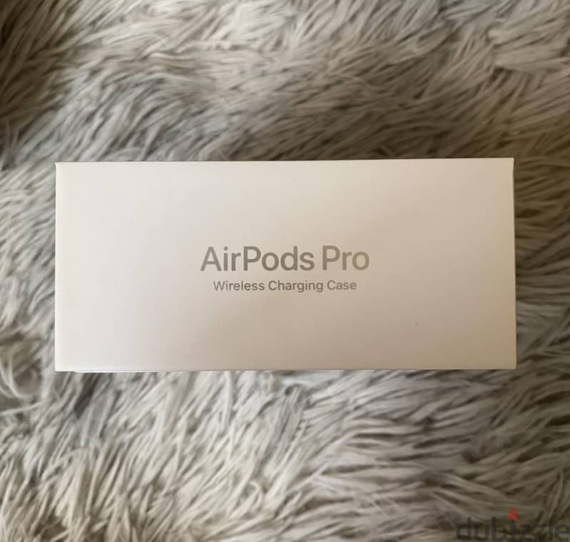 AirPods Pro - Excellent Condition + Original Box 4