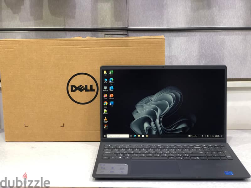 DELL 11th Gen Core i5 Touch Laptop 15.6" FHD 16 GB RAM+256 GB M. 2 SSD 3