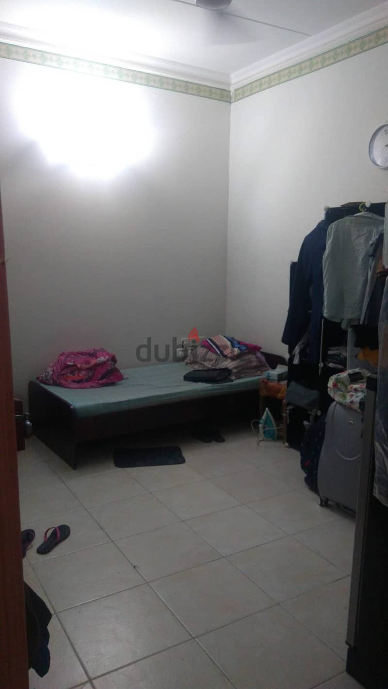 Room rent 100 with ewa ac manama 0