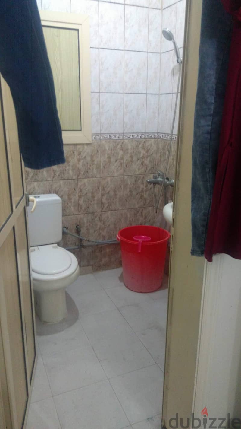 Room rent 100 with ewa ac manama 1