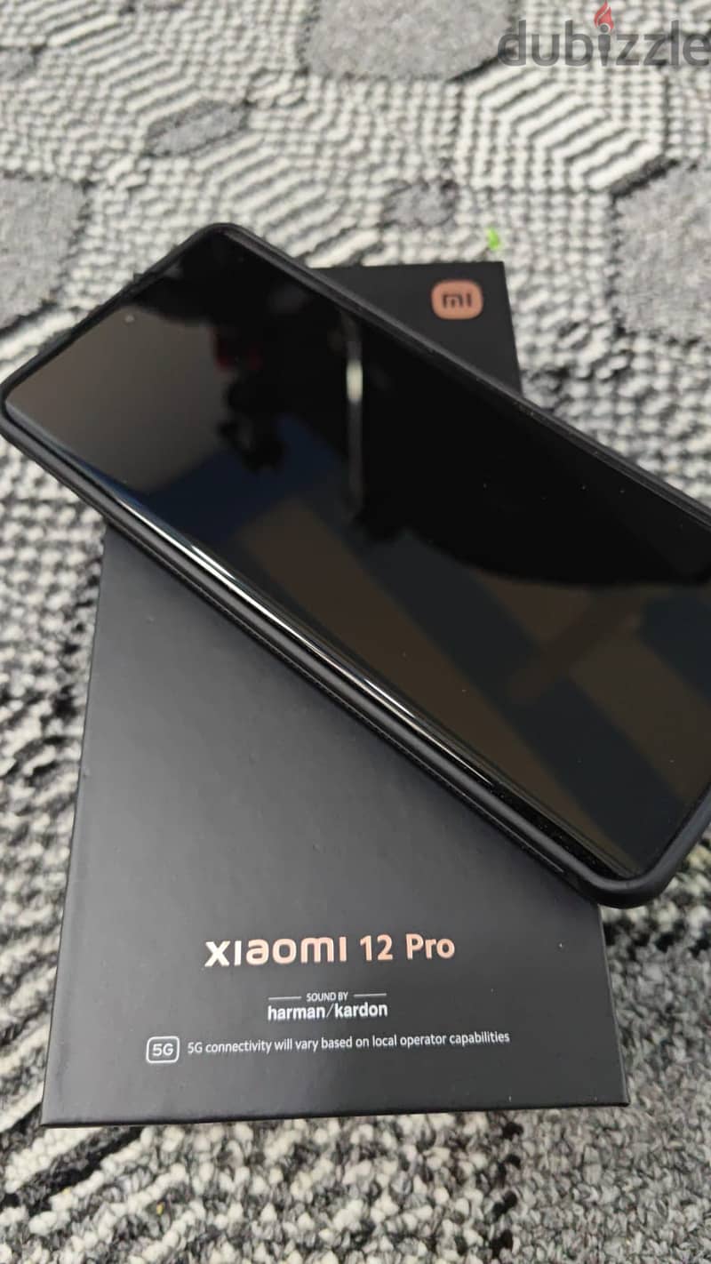 Mi 12 pro 0