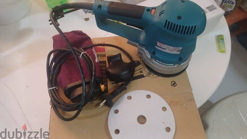 RANDOM ORBIT SANDER 3