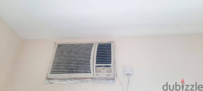 1.5 LG  window Ac 0