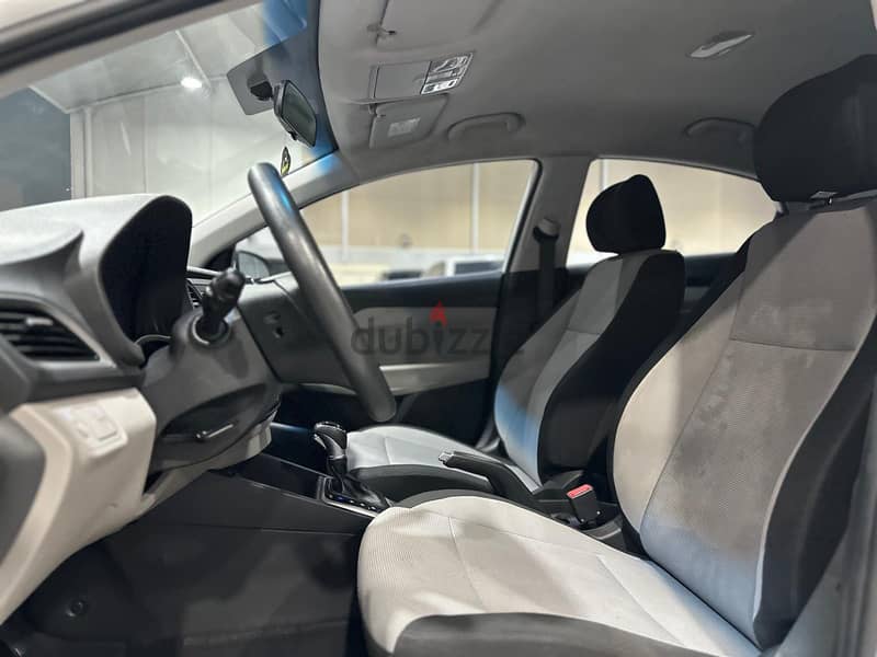 Hyundai Accent 2019 6