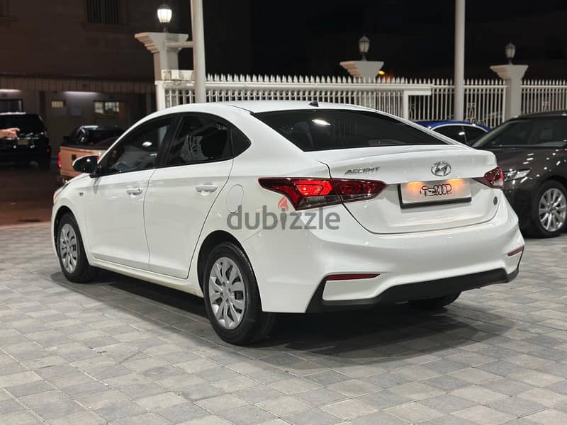 Hyundai Accent 2019 10