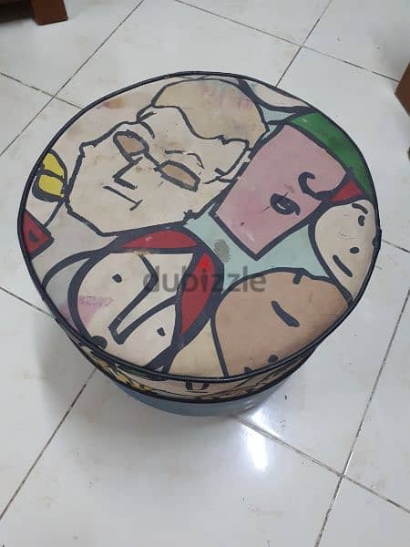 round chair urgent for sale. . 1