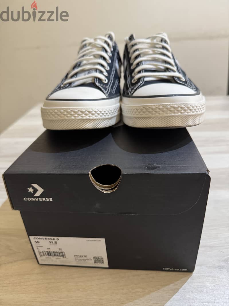 For sale new Converse men's shoes 1