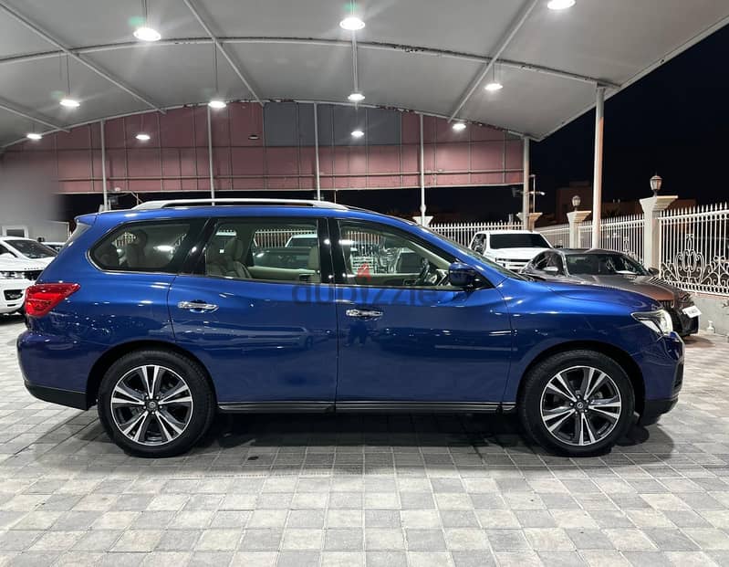 Nissan Pathfinder 2019 12