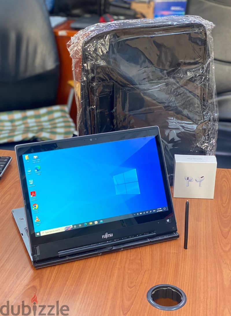 Fujitsu Core I5 6th Gen 2-in-1 14"Touch Laptop (Stylish) Bag+Airpods 2